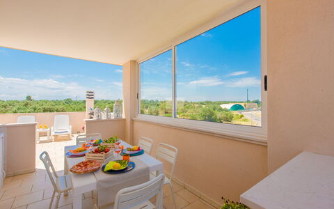 La Nuvola Sui Pedali: Apartment, Chair, Outdoor Furniture, Balcony, Resort