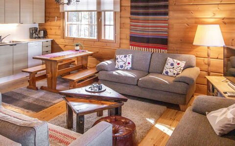 Pirkonlahti: Furniture, Wood, Interior Design, Home, Living Room, Room, Flooring, Cottage, Ceiling, House