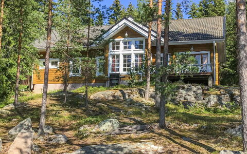 Näsinjoutsen: Wood, Cottage, House, Home, Door, Hardwood, Garden Buildings, Wood Stain, Log Cabin, Plank