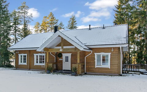 Näsinneito: Furniture, Interior Design, Flooring, Floor, Table, Ceiling, Kitchen & Dining Room Table, Lighting, Chair, Home