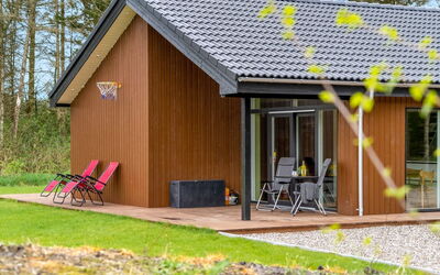 Herwarth - 2.3Km from the Sea