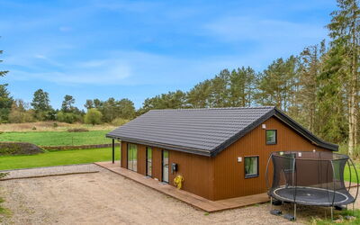 Herwarth - 2.3Km from the Sea
