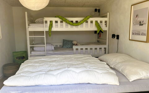 Carlene - 350M from the Sea: Bed, Furniture, Bedding, Bedroom, Bed Sheet, Wood, Linens, Interior Design, Bunk Bed, Floor