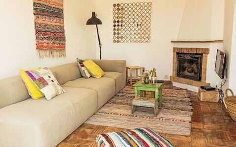 Luz Algarve - Vip Properties: Furniture, Wall, Flooring, Wood, Floor, Couch, Interior Design, Home, Living Room, Wood Flooring