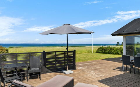 Drusilla - 140M from the Sea: House, Roof, Home, Cottage, Shrub, Groundcover, Estate, Farmhouse, Siding, Garden Buildings