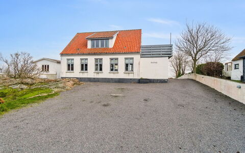 Elsabeth - 50M from the Sea: Estate, Shade, Driveway, Farmhouse