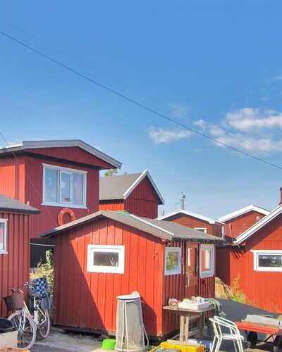Elsabeth - 50M from the Sea