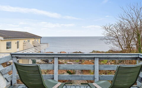 Drude - 50M from the Sea: Apartment, Condominium, Estate, Balcony, Villa, Hotel