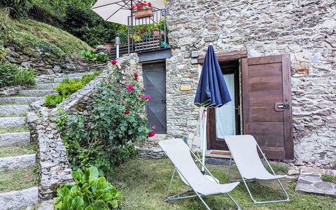 Il Nibbio: Outdoor Furniture, Flowerpot, Chair, Cottage, Garden, Flagstone, Yard, Houseplant, Backyard, Shade