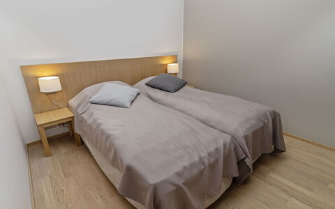 Ruka Chalets 2 Huoneisto 2405: Flooring, Floor, Wall, Wood, Wood Flooring, Bedroom, Interior Design, Bed, Furniture, Room