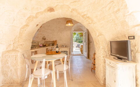 Trullo Della Quercia: Ceiling, Living Room, Plaster