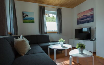 Accommodation:&nbsp;Mit 3 Schlafzimmern 8 Personen 400.3