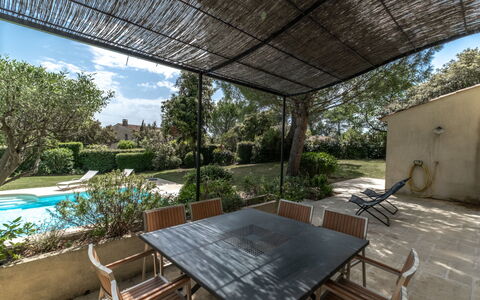 Les Domaines de St. Endréol: Outdoor Furniture, Swimming Pool, Resort, Sunlounger, Leisure, Shade, Vacation, Resort Town, Umbrella