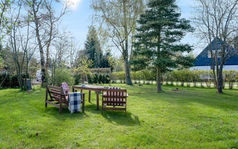 Hane - 750M from the Sea: Wood, Roof, Home, House, Architecture, Siding, Land Lot, Cottage, Shed, Garden Buildings