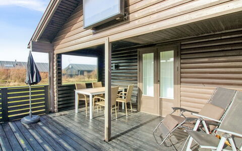 Annukka - 500M from the Sea: Mountain Range, Valley, Mountain Village, Resort Town