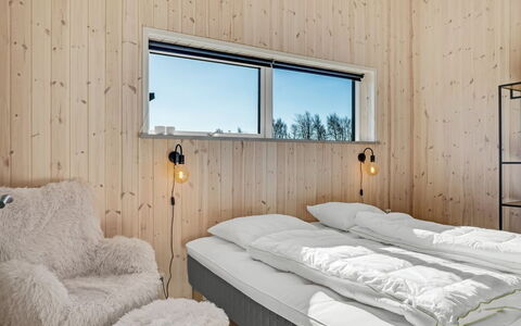 Ilze - from the Sea: Wood, Bedroom, Ceiling, Bed, Bedding, Plank, Bed Sheet, Hardwood, Bed Frame, Wood Stain