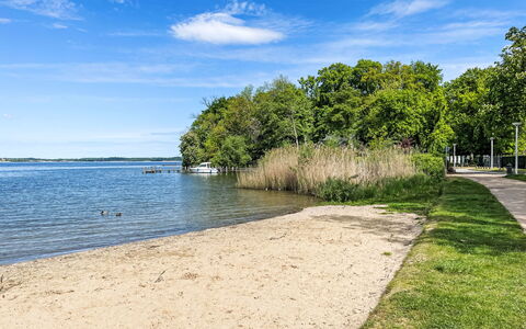 Seeglück: Blue, Water, Water Resources, Body Of Water, Waterway, Horizon, Coastal And Oceanic Landforms, Bank, Watercourse, Coast