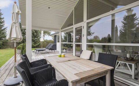 Enken - 750M from the Sea: Apartment, Condominium, Estate, Balcony, Villa, Hotel