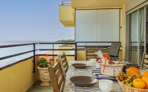 Accommodation:&nbsp;Los Laureles Blancos 211.2