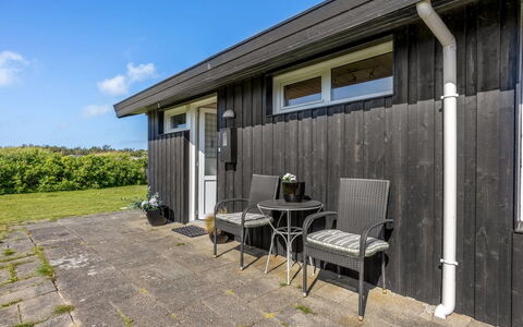 Erblin - 400M from the Sea: Estate, Shade, Driveway, Farmhouse
