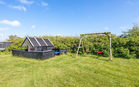 Erblin - 400M from the Sea: Estate, Shade, Driveway, Farmhouse