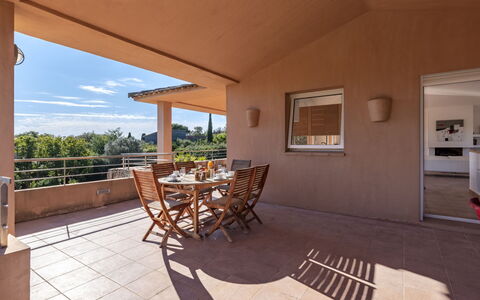 Villa Capicciola: Estate, Yard, Balcony, Villa