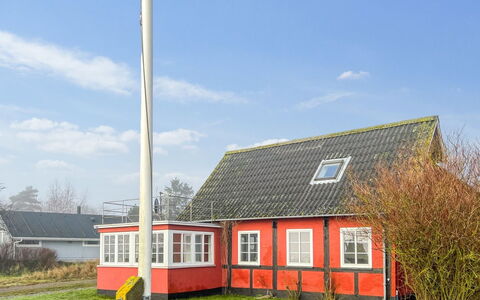 Hakon - 40M from the Sea: House, Roof, Home, Cottage, Shed, Garden Buildings, Siding, Yard, Log Cabin, Hut