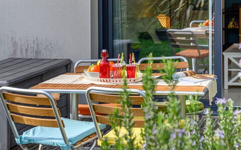 Villa Saint Julien: Furniture, Outdoor Furniture, Chair, Table, Outdoor Table, Kitchen & Dining Room Table, Flowerpot, Patio, Garden, Houseplant