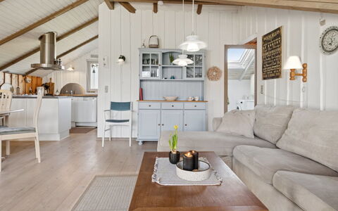 Bernadine - 400M from the Sea: Roof, House, Home, Cottage, Door, Siding, Deck, Porch, Plank, Hardwood