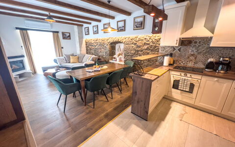 Vila Jurja: Furniture, Interior Design, Flooring, Wood, Floor, Kitchen & Dining Room Table, Ceiling, Table, Dining Room, Home