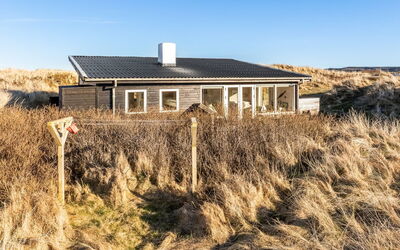Alrike - 200M from the Sea