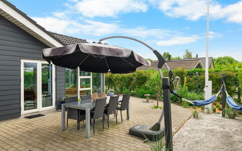 Arnulfuer - 100M from the Sea: Furniture, Interior Design, Flooring, Floor, Ceiling, Room, Chair, Table, Apartment, Kitchen & Dining Room Table
