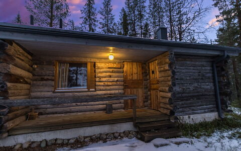 Kelomaja 12B: Cottage, House, Home, Garden Buildings, Siding, Log Cabin, Farmhouse, Estate, Shed, Yard