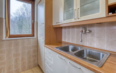 Accommodation:&nbsp;Maklen 102.2