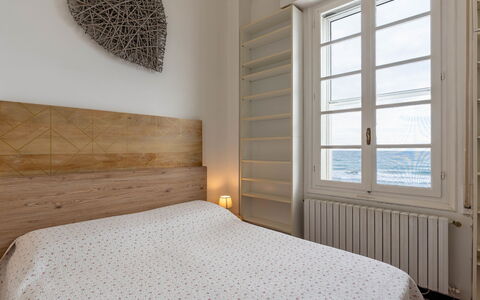 Casa Sole Mare: Bed, Bedroom, Furniture, Bedding, Interior Design, Floor, Bed Sheet, Flooring, Wood, Linens