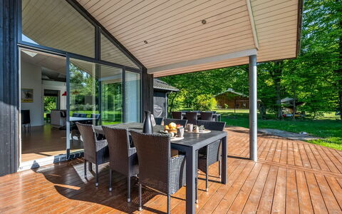 Erlinda - 300M from the Sea: House, Home, Door, Roof, Cottage, Estate, Garden, Shade, Siding, Yard