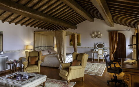 Torre Antica: Furniture, Interior Design, Bed, Bedroom, Flooring, Floor, Ceiling, Bedding, Room, Bed Sheet