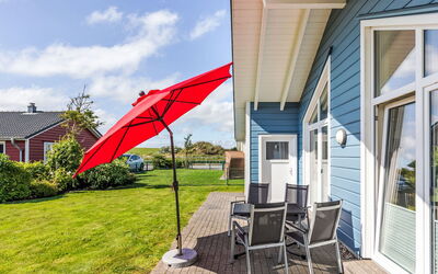 Accommodation:&nbsp;Luv & Lee 150.5