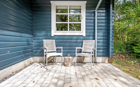 Iorund - 9Km from the Sea: Wood, Flooring, Wood Stain, Cabinetry, Countertop, Kitchen, Plumbing Fixture, Hardwood, Natural Material, Sink