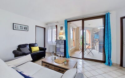 Accommodation:&nbsp;Dominica 972.1