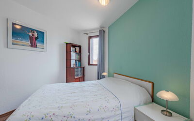 Accommodation:&nbsp;Dominica 972.8