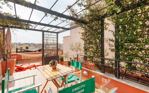 La Terrazza: Swimming Pool, Resort, Apartment, Hotel, Mansion, Villa, Shade, Hacienda, Resort Town