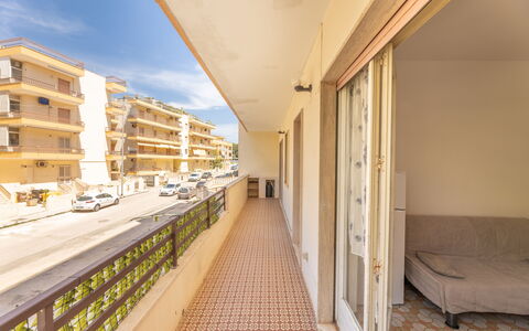 Vico Apartment Balcony, Gallipoli: Apartment, Condominium, Balcony, Parking