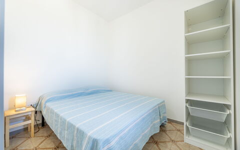 Sea View Apartment, Ac Gallipoli: Flooring, Floor, Interior Design, Bedroom, Room, Ceiling, Bed, Bed Sheet, Apartment, Furniture