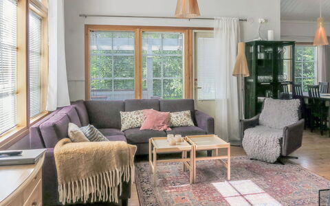 Katinkulma 1: Furniture, Interior Design, Flooring, Floor, Wood Flooring, Couch, Wood, Living Room, Ceiling, Room