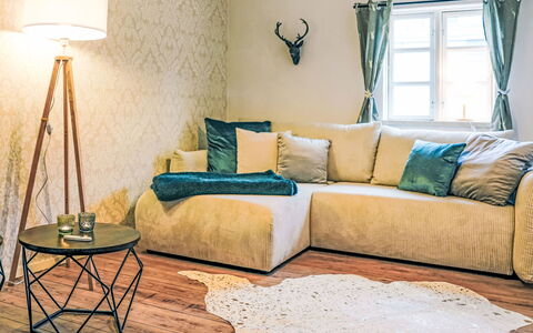 Accommodation:&nbsp;Sophie Charlotte 200.4