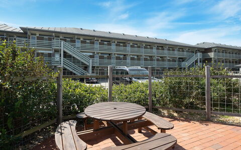 Mijat - 50M from the Sea: Balcony, Daylighting, Hotel, Courtyard