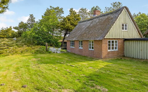 Ibbe - 3.5Km from the Sea: 