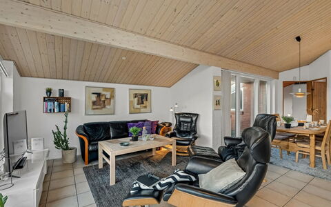 Takenya - 350M to the Fjord: Roof, House, Home, Cottage, Door, Siding, Deck, Porch, Plank, Hardwood