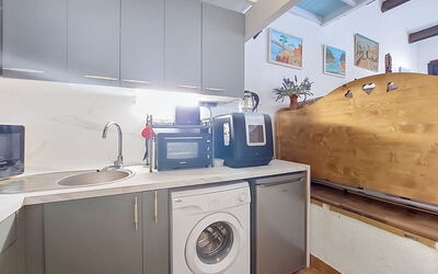 Accommodation:&nbsp;Sombrero 971.7